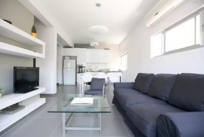 Краткосрочная аренда: Квартира 3 комн. !price$ в сутки, Тель-Авив