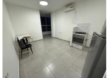 דירה להשכרה 2.5 חדרים 4,500₪ בחודש