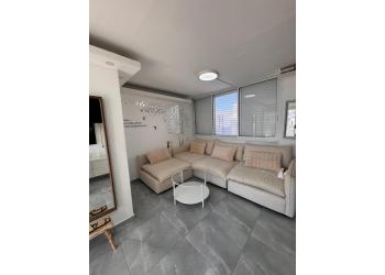 דירת גג להשכרה 2 חדרים 6,500₪ בחודש