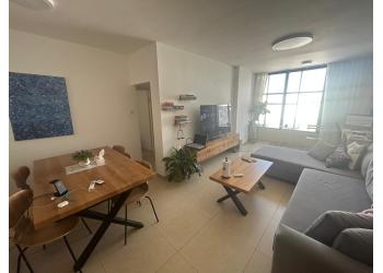 דירה להשכרה 3 חדרים 5,500₪ בחודש