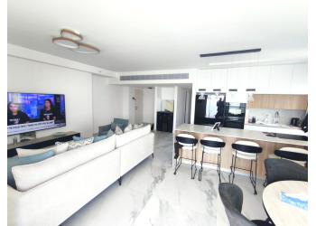 Краткосрочная аренда: Квартира 3 комн. 300$ в сутки