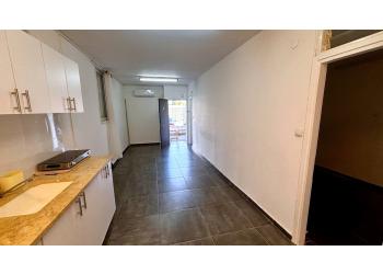 דירה להשכרה 2.5 חדרים 4,300₪ בחודש