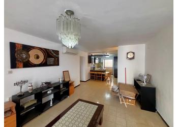 דירה להשכרה 3.5 חדרים 5,200₪ בחודש