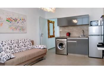 דירה להשכרה לתקופה קצרה  3 חדרים !price$ ללילה